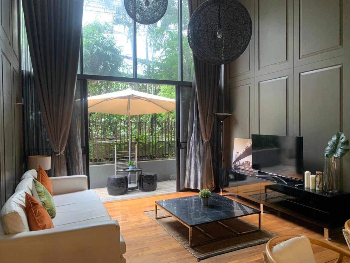 ขายคอนโดสุขุมวิท อโศก ทองหล่อ : Gioia Condo | 3-Bedroom | Luxury Living Near BTS Phrom Phong