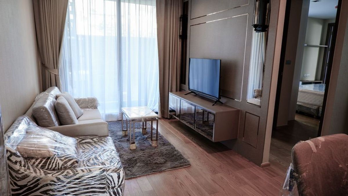 For SaleCondoSiam Paragon ,Chulalongkorn,Samyan : Altitude Define【𝐒𝐄𝐋𝐋 & 𝐑𝐄𝐍𝐓】🔥A peaceful corner in the big city, with warm tones and a cool vibe, making every day a relaxing day🔥  Contact Line ID: @hacondo