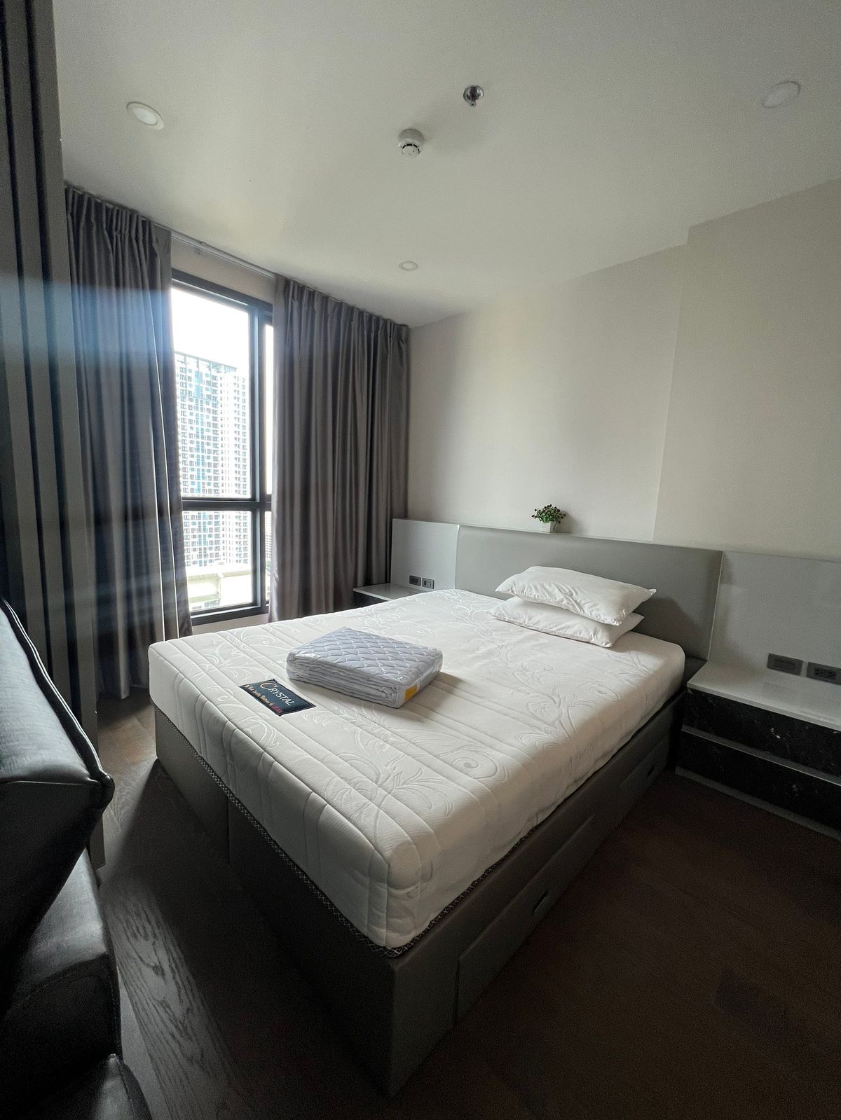 ให้เช่าคอนโดราชเทวี พญาไท : ให้เช่า Ideo q siam ratchathewi 1bed 34 sqm. เฟอร์ครบ พร้อมเข้าอยู่