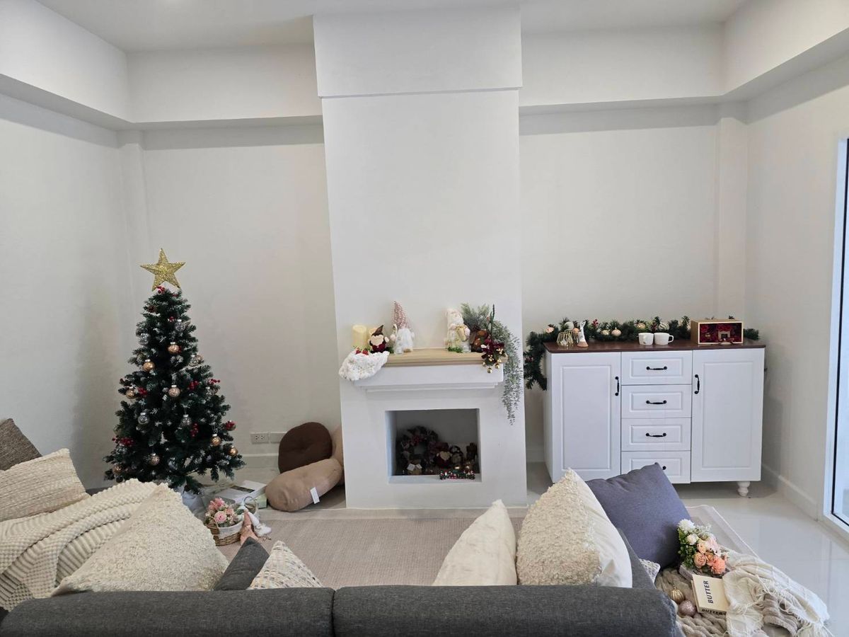 ทาวน์โฮมเชียงใหม่ : ขาย ทาวน์เฮ้าส์ หมู่บ้านทองประกาย ใกล้ รพ.นครพิงค์ จ.เชียงใหม่ ตกแต่งใหม่