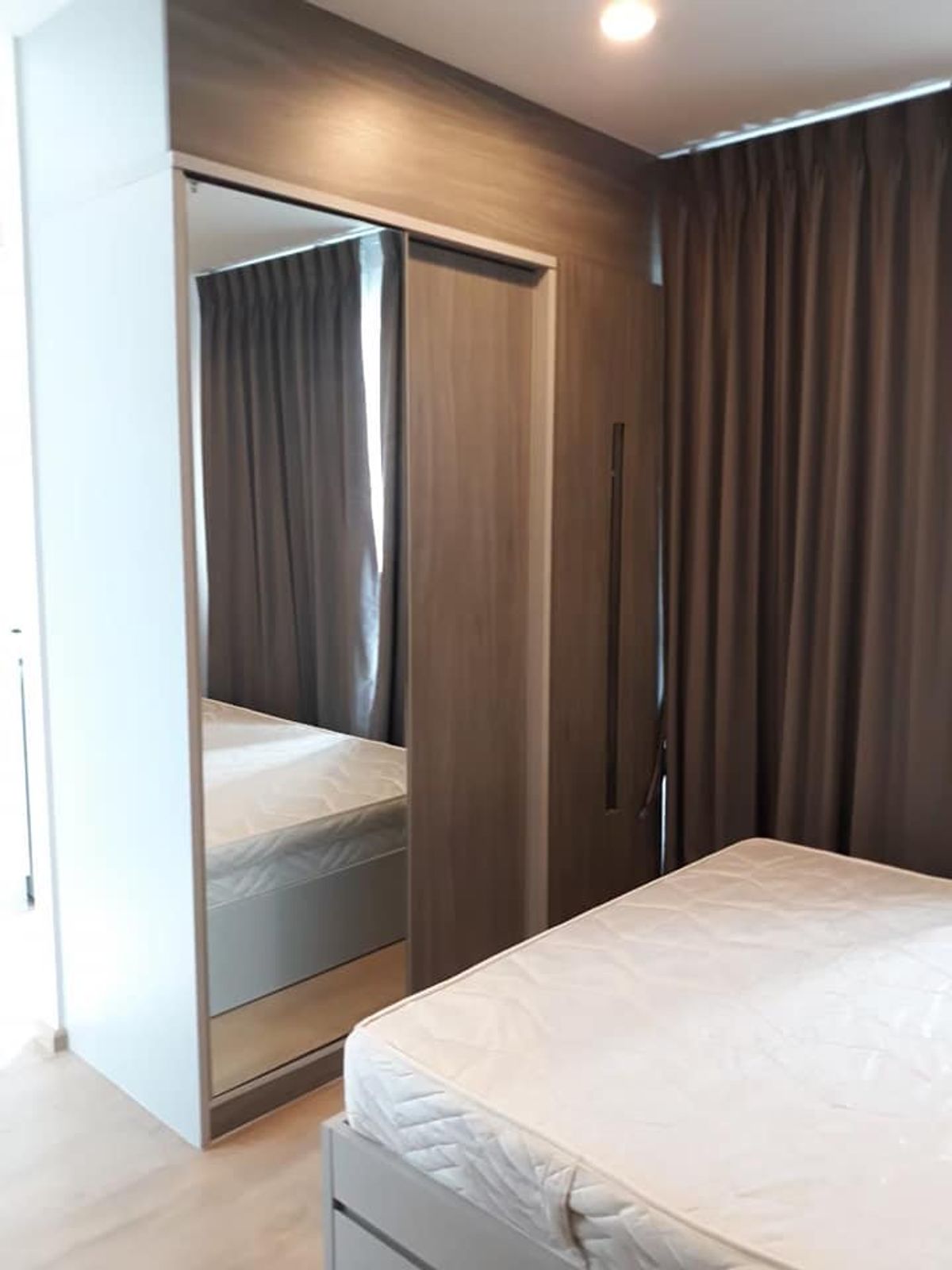 For SaleCondoThaphra, Talat Phlu, Wutthakat : Ideo Sathorn Thaphra【𝐒𝐄𝐋𝐋 & 𝐑𝐄𝐍𝐓】🔥Live comfortably in a fully furnished room with a warm atmosphere near BTS Wongwian Yai🔥  Contact Line ID: @hacondo