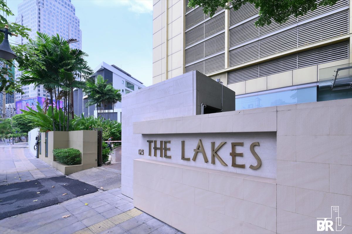 For RentCondoSukhumvit, Asoke, Thonglor : The Lakes ✨𝐋𝐮𝐱𝐮𝐫𝐲 𝟐-𝐁𝐞𝐝𝐫𝐨𝐨𝐦 𝐂𝐨𝐧𝐝𝐨 in Central Bangkok ❤️ Near BTS Asoke