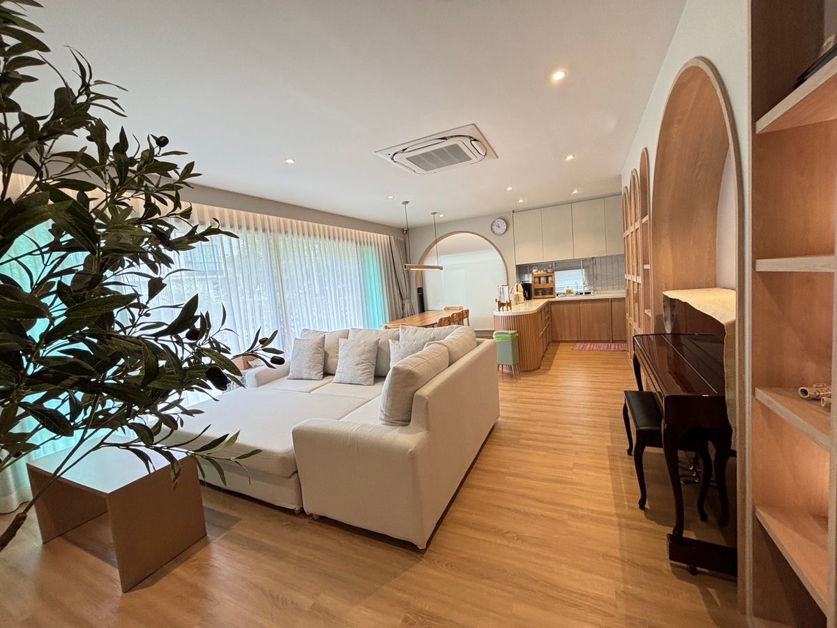 ให้เช่าบ้านสมุทรปราการ สำโรง : 📍  Pimnara Srinakarin - Bangna บ้านสวย ตกแต่งครบ บรรยากาศดี ทำเลดี (ราคาพิเศษ)