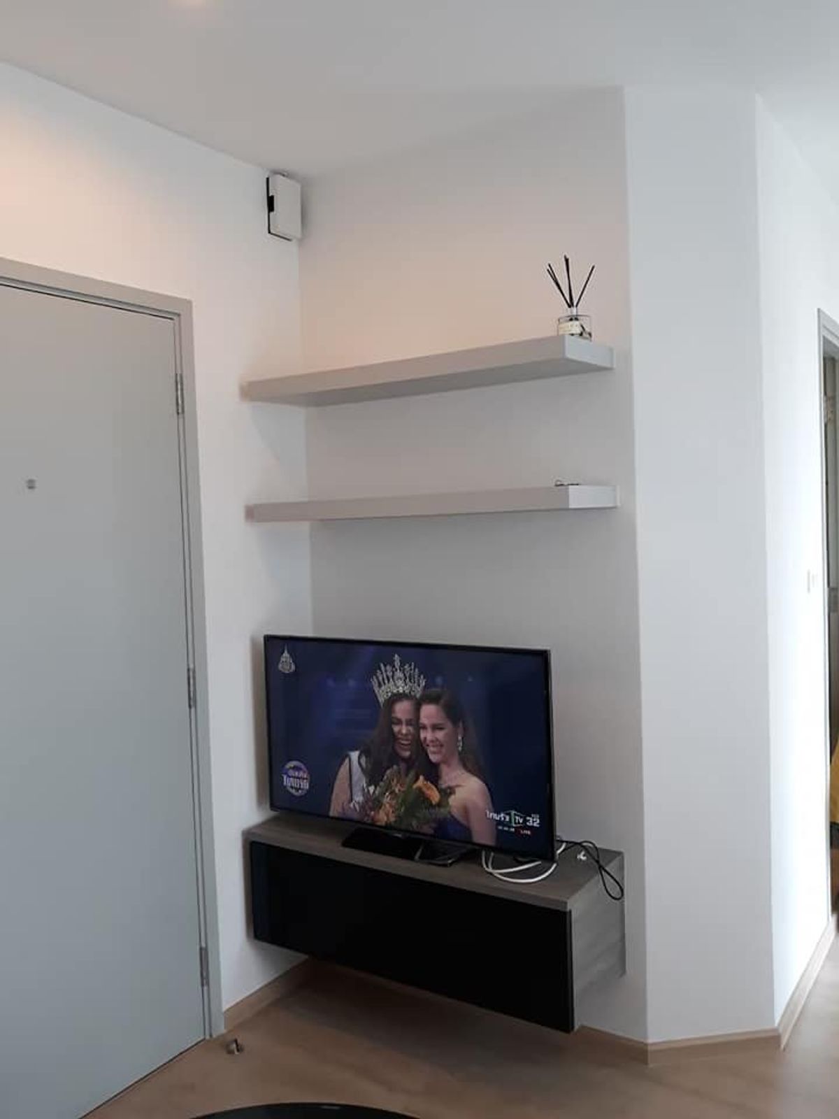 For SaleCondoThaphra, Talat Phlu, Wutthakat : Ideo Sathorn Thaphra【𝐒𝐄𝐋𝐋 & 𝐑𝐄𝐍𝐓】🔥Live comfortably in a fully furnished room with a warm atmosphere near BTS Wongwian Yai🔥  Contact Line ID: @hacondo