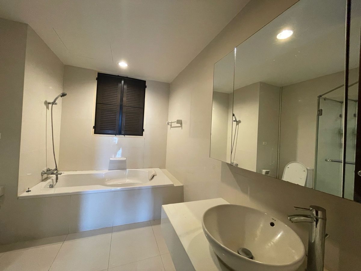 ให้เช่าคอนโดรัชดา ห้วยขวาง : 🔥ให้เช่าด่วน 🔥 Amanta Ratchada 2 ห้องนอน 2 ห้องน้ำ ห้องกว้าง พร้อมเข้าอยู่ ติด MRT ศูนย์วัฒนธรรม❗