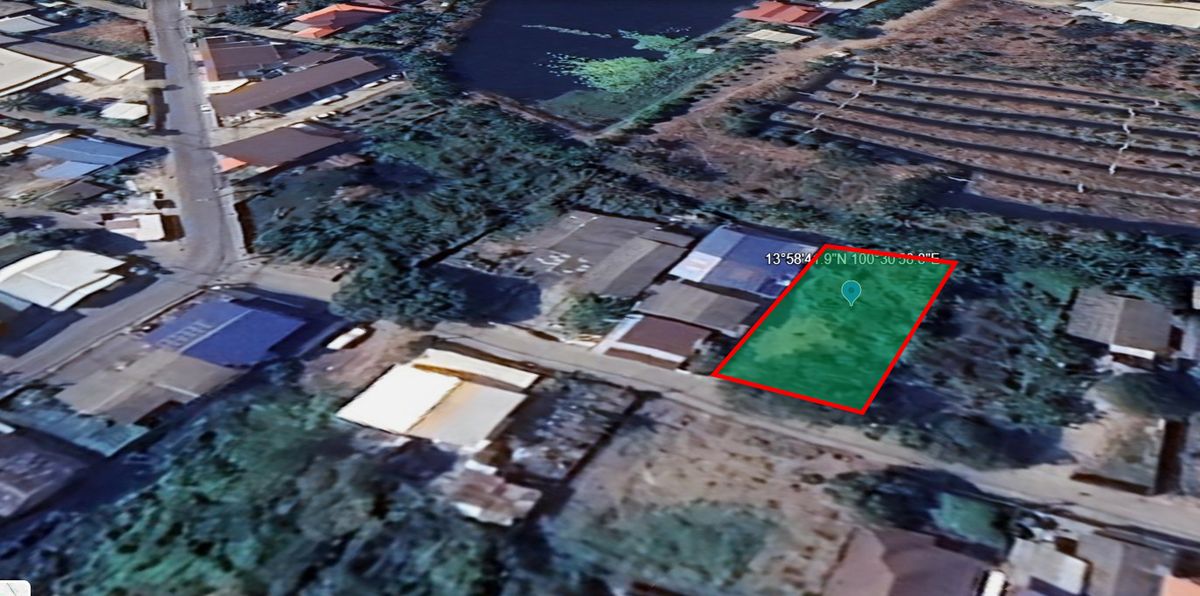 ขายที่ดินปทุมธานี รังสิต ธรรมศาสตร์ : ลงทุนคุ้มค่า! ที่ดินถมแล้ว ผังสีแดง กลางชุมชน ราคาสบายกระเป๋า ขายที่ดินเปล่า 135 ตร.ว. โครงการหมู่บ้านธรรมสุธีร์ ปทุมธานี (ซอย 7) – ถมแล้ว พร้อมต่อยอดทันที