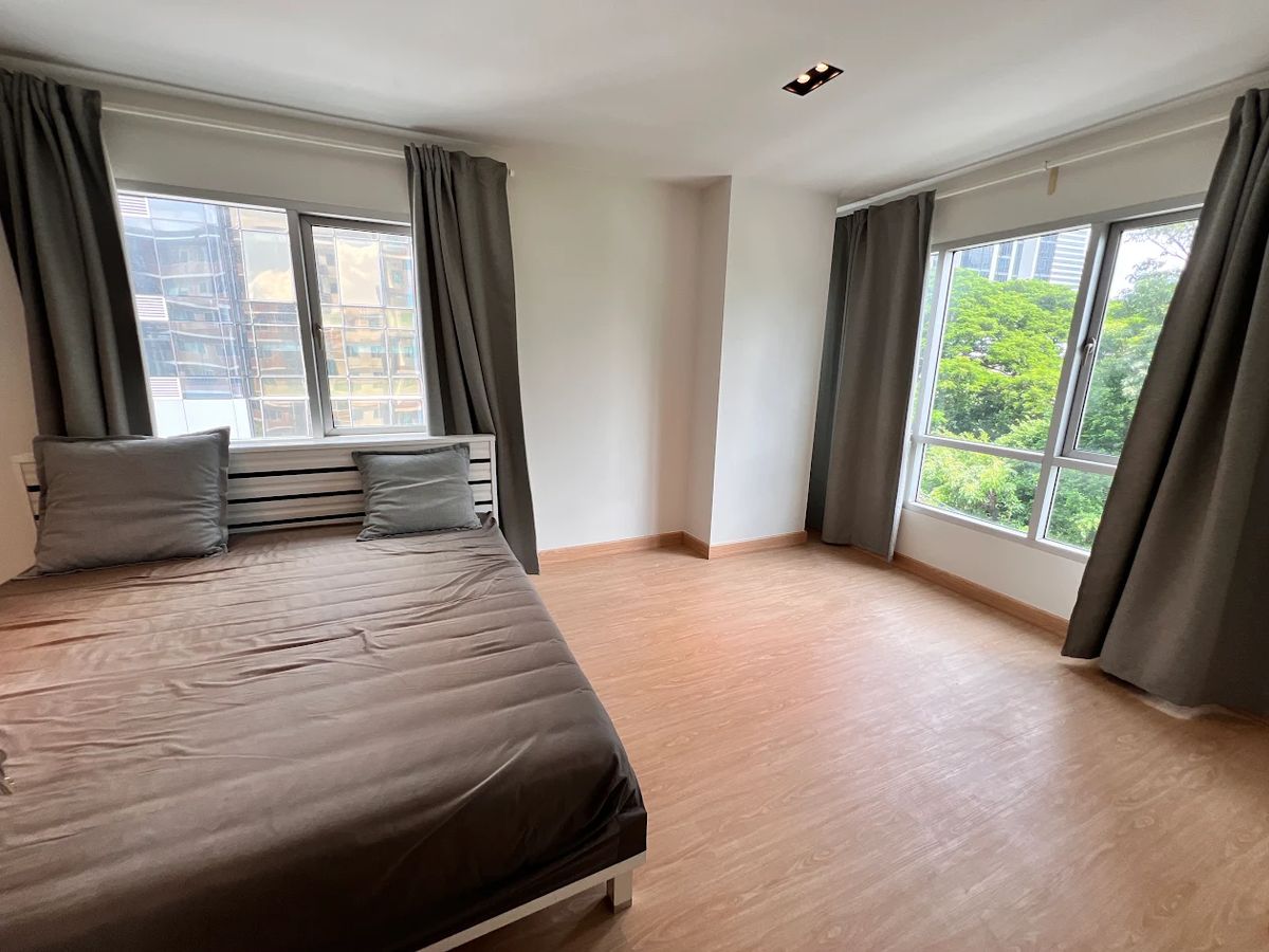 For SaleCondoSukhumvit, Asoke, Thonglor : Urgent sale, corner room! Condo One Thonglor Condo Price 4,400,000 baht [NCS250805]