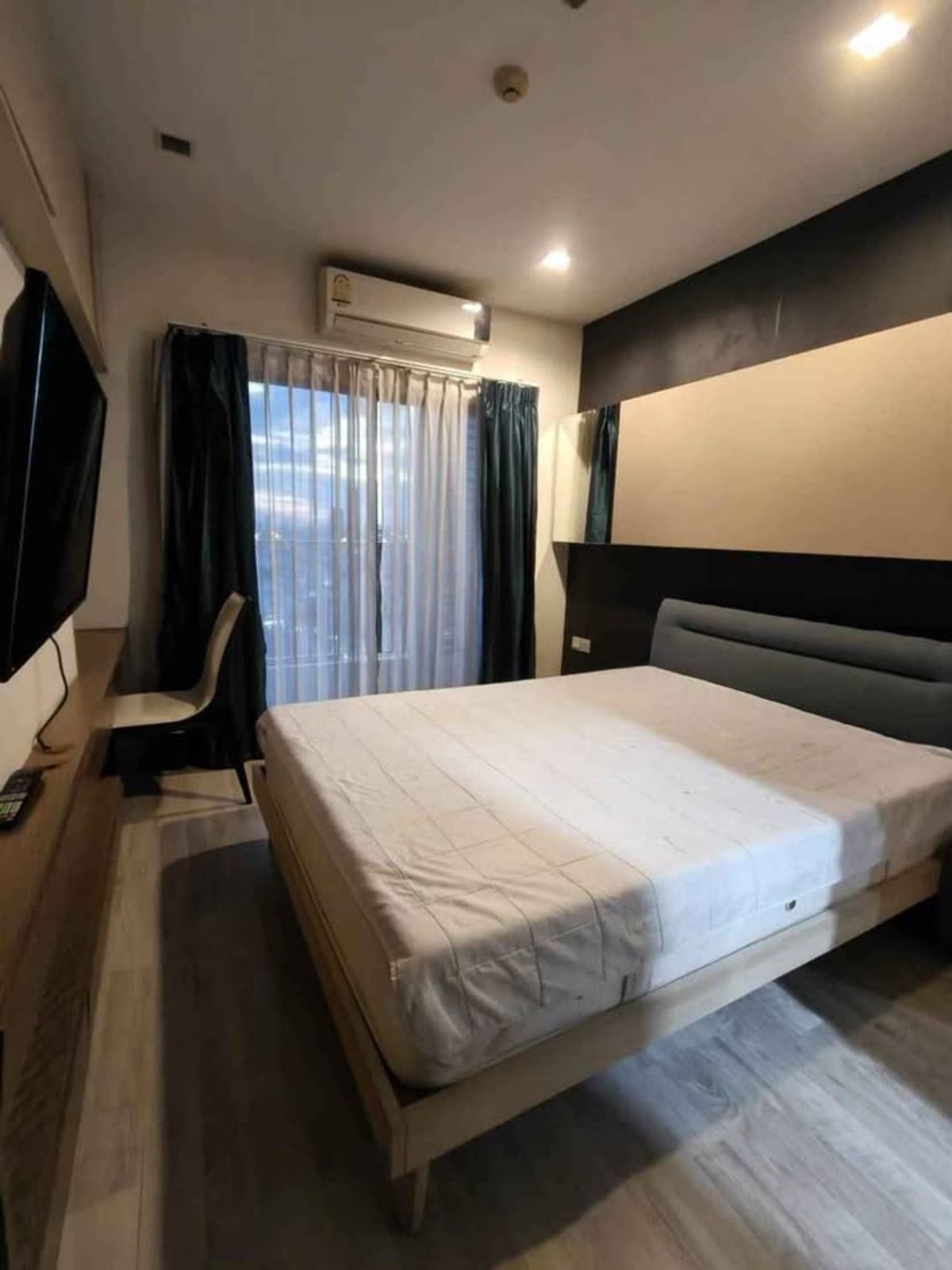 ให้เช่าคอนโดอ่อนนุช อุดมสุข : เช่าด่วน!! ราคาดีมาก ห้องแต่งสวยมาก IDEO MOBI Sukhumvit 81