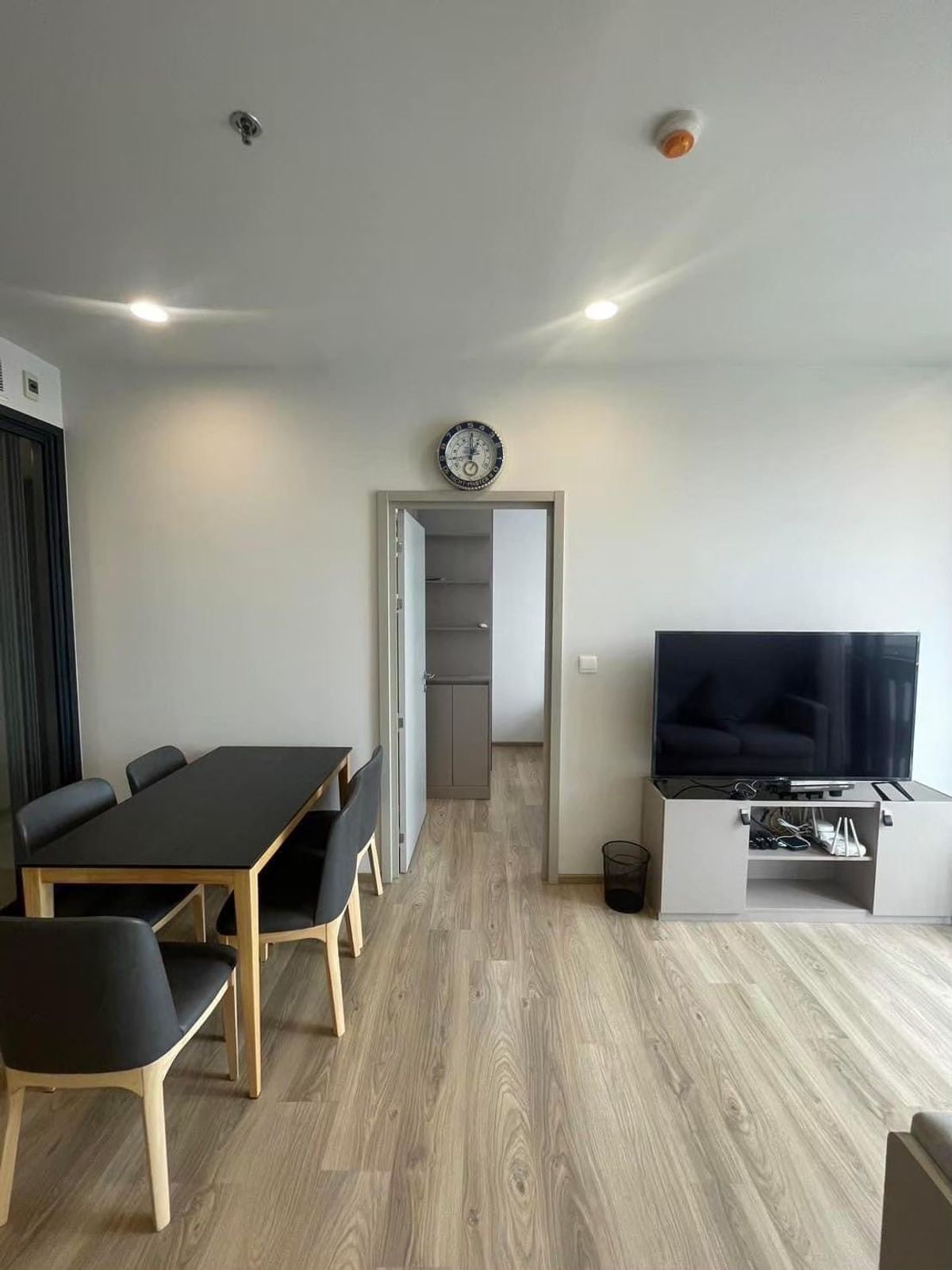 ให้เช่าคอนโดสุขุมวิท อโศก ทองหล่อ : ✨Condo for Rent : Oka Haus Sukhumvit 36 (BTS Thonglor) AP-02 ( line : @condo91 )