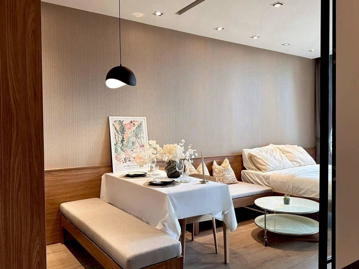 For RentCondoSukhumvit, Asoke, Thonglor : ✨ GT16041 | Condo Park 24, convenient travel, near BTS, there is a shuttle, beautiful room, fully furnished, ready to move in.