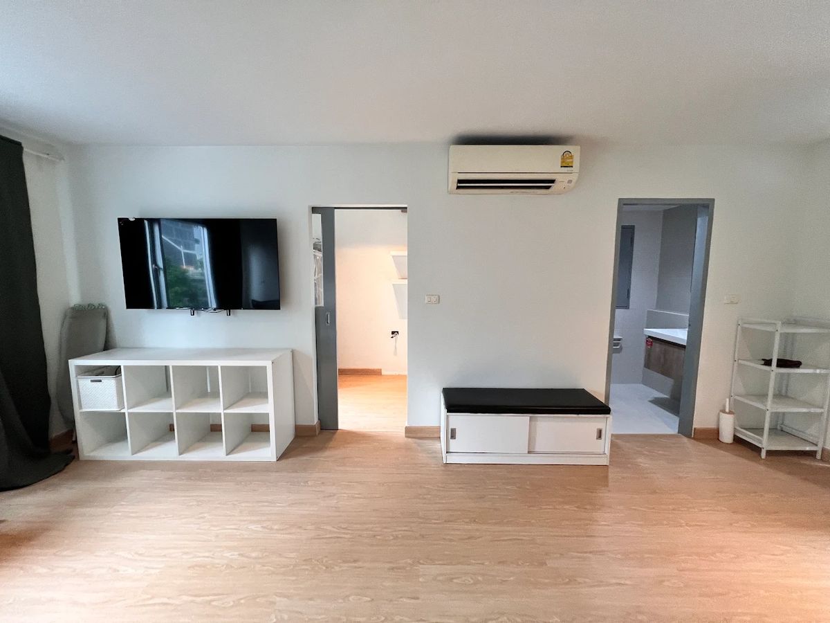 For SaleCondoSukhumvit, Asoke, Thonglor : Urgent sale, corner room! Condo One Thonglor Condo Price 4,400,000 baht [NCS250805]