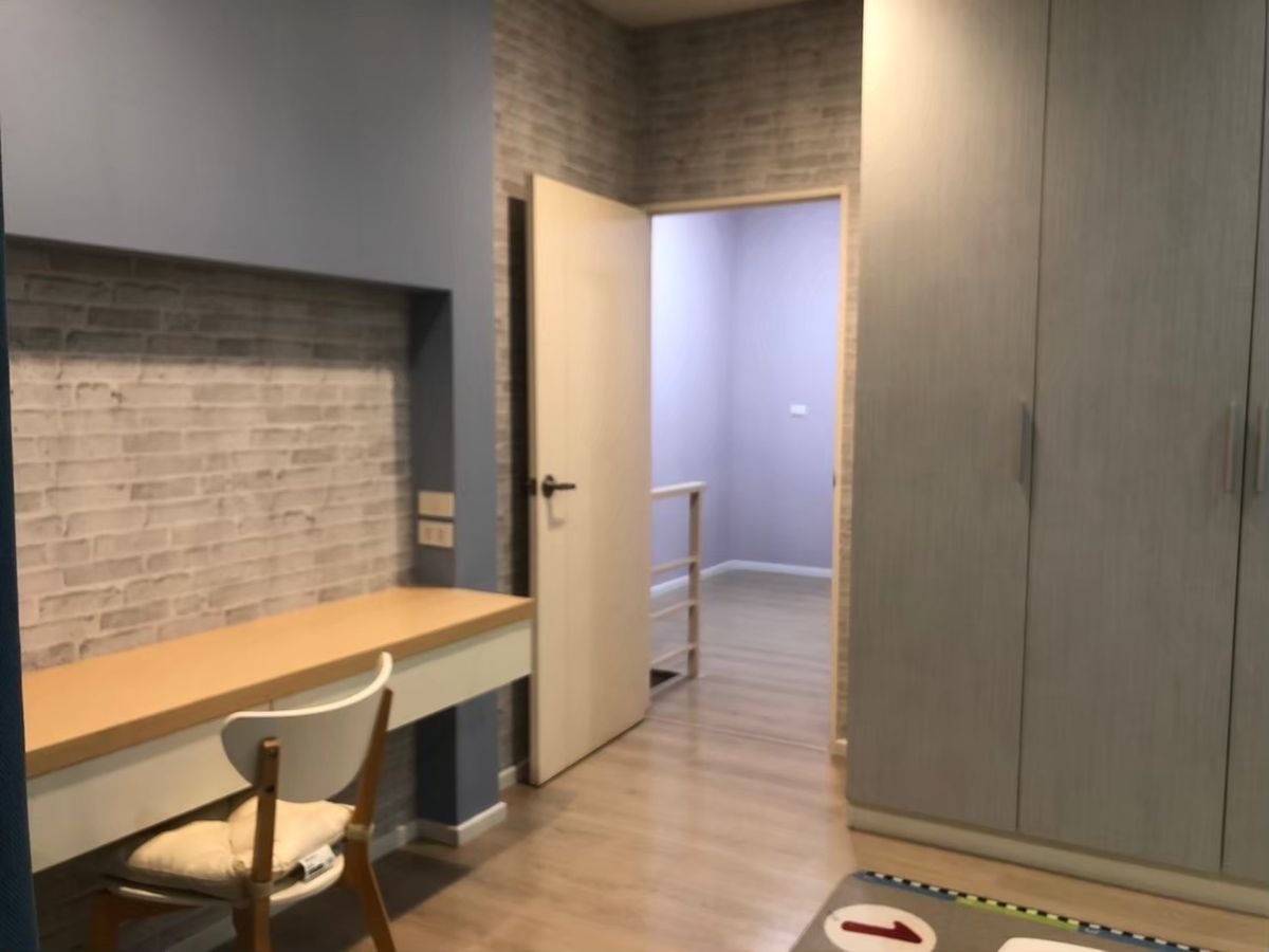 ขายทาวน์โฮมอ่อนนุช อุดมสุข : 🏡 ขายด่วน! ทาวน์โฮม 3 ชั้น Baan Klangmuang Sukhumvit 77 – Onnut 17 ทำเลทองใจกลางอ่อนนุช ใกล้ BTS เดินทางสะดวก [KOh250801]