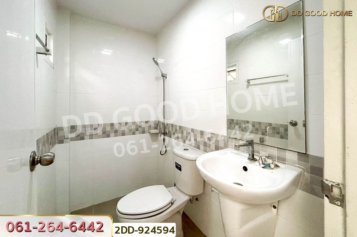 TownhomePathum Thani,Rangsit, Thammasat : 2DD-924594 K.C. Cluster Nimit-Mai Townhouse, near Lam Luk Ka District Office