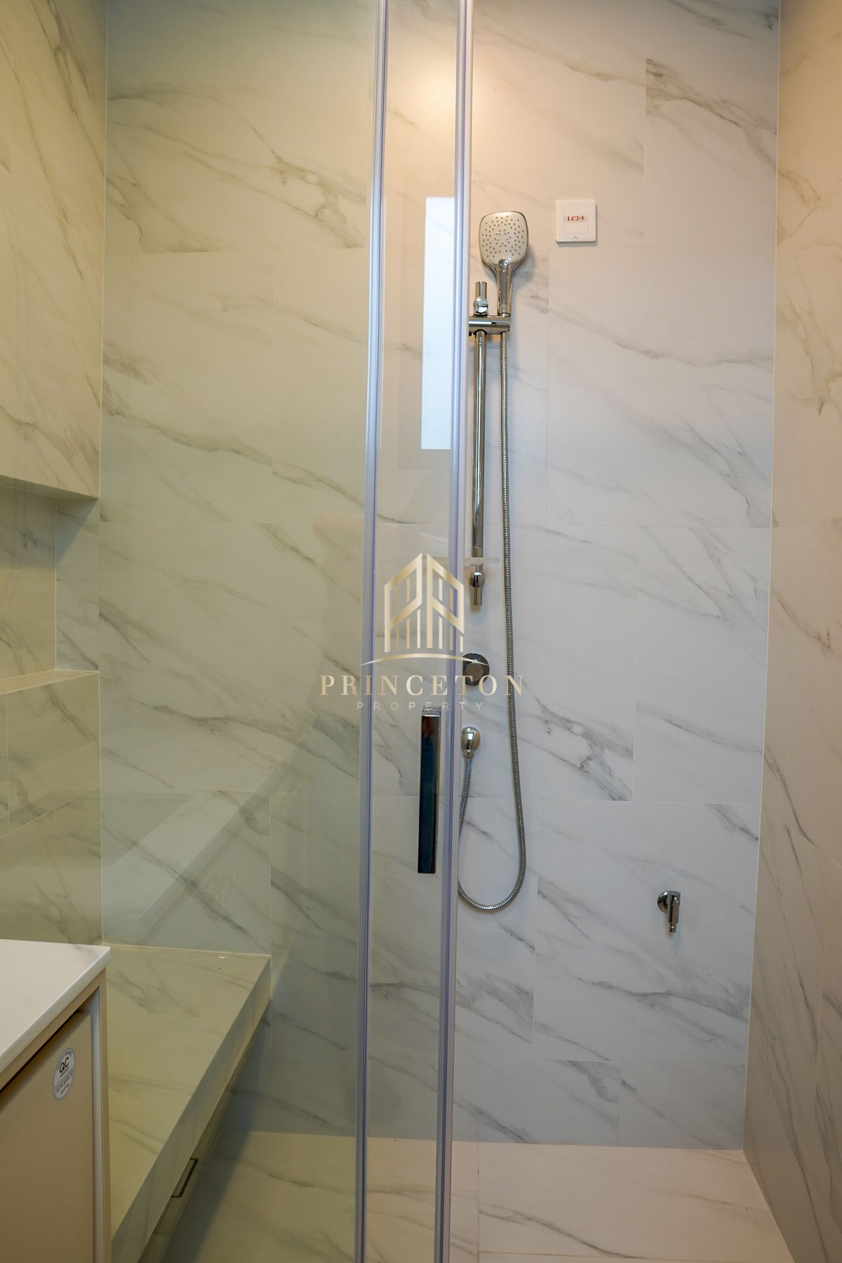 บ้านพัฒนาการ ศรีนครินทร์ : ขายหรือให้เช่าบ้านหรู นันทวัน พระราม 9 – กรุงเทพกรีฑาตัดใหม่  📞092-4252445 Nantawan Rama 9 – New Krungthep Kreetha