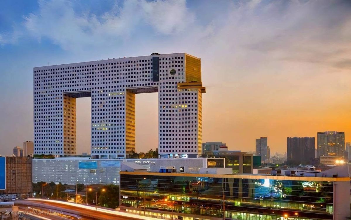 For SaleCondoKasetsart, Ratchayothin : Very cheap for sale. Condo next to BTS Phahonyothin, 2 bedrooms, 1 water, 68 sqm. The 20th floor, the cheapest in the project, only 4.2 million.