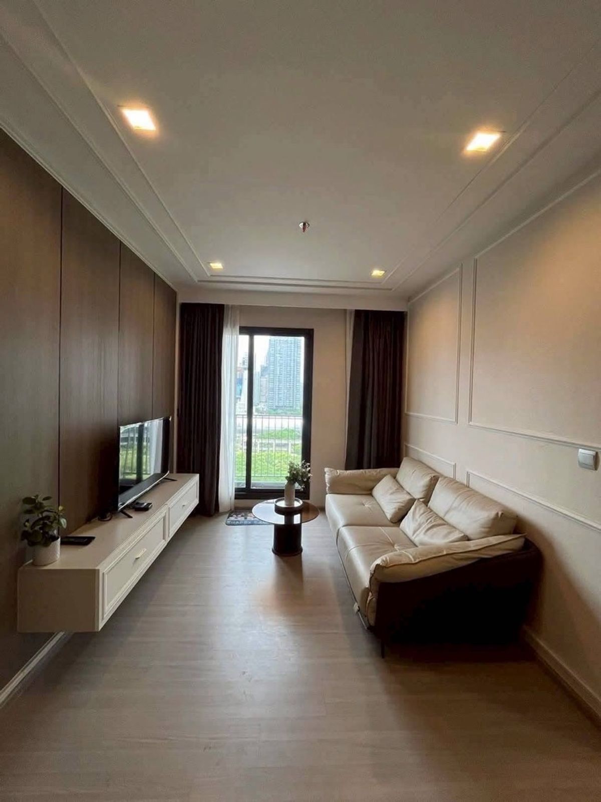 ให้เช่าคอนโดพระราม 9 เพชรบุรีตัดใหม่ RCA : 🔥Rent 2BR 2BR🔥65sqm🔥Floor18🔥40,000/month🔥Life Asoke Hype🔥