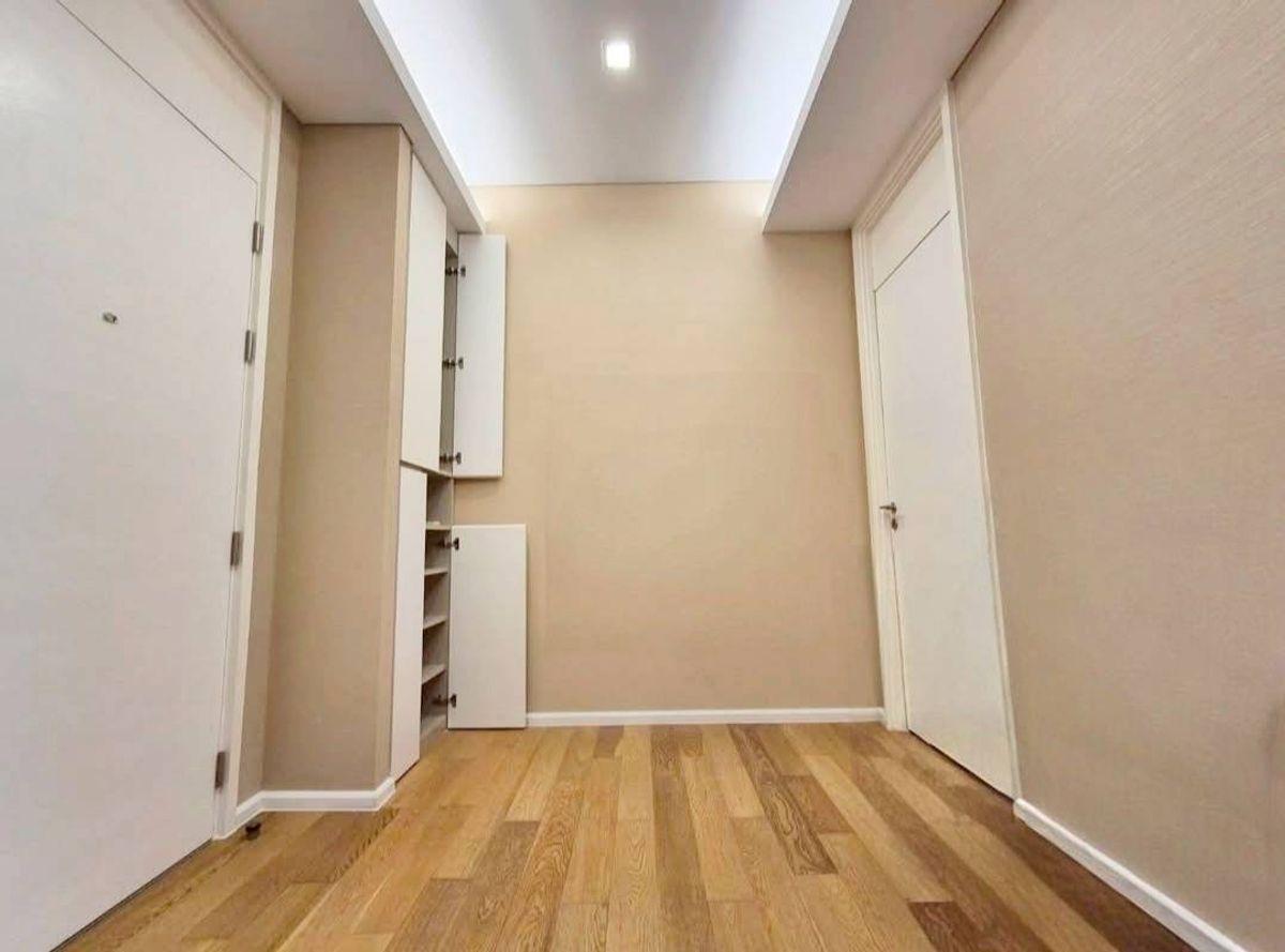 ขายคอนโดลาดพร้าว เซ็นทรัลลาดพร้าว : The Saint Residences / 1 Bedroom (SALE WITH TENANT), เดอะ เซนต์ เรสสิเด้นเซส / 1 ห้องนอน (ขายพร้อมผู้เช่า) QC312