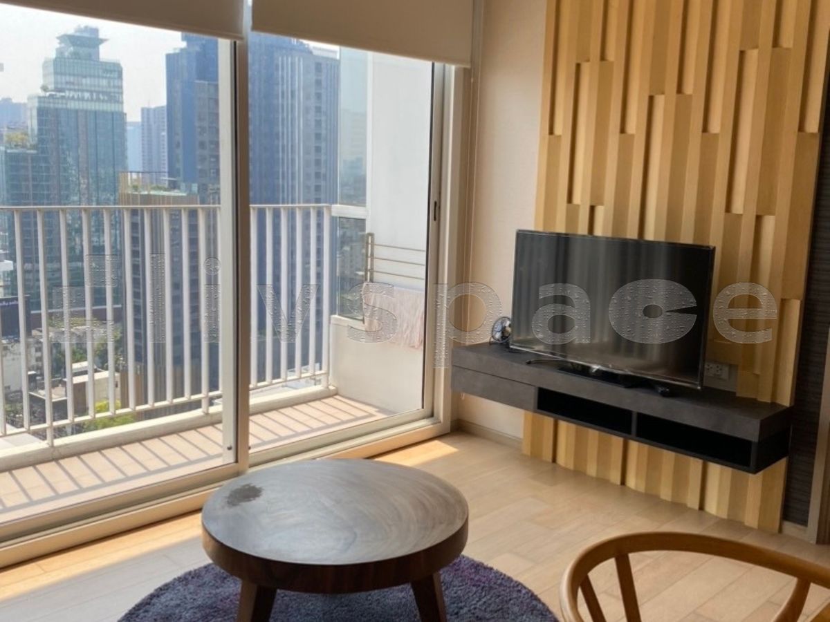 ให้เช่าคอนโดสุขุมวิท อโศก ทองหล่อ : [L250804039] สำหรับเช่า HQ Thonglor | 1 ห้องนอน | ขนาด 43.5 ตร.ม. | ราคาพิเศษ | พร้อมเข้าอยู่