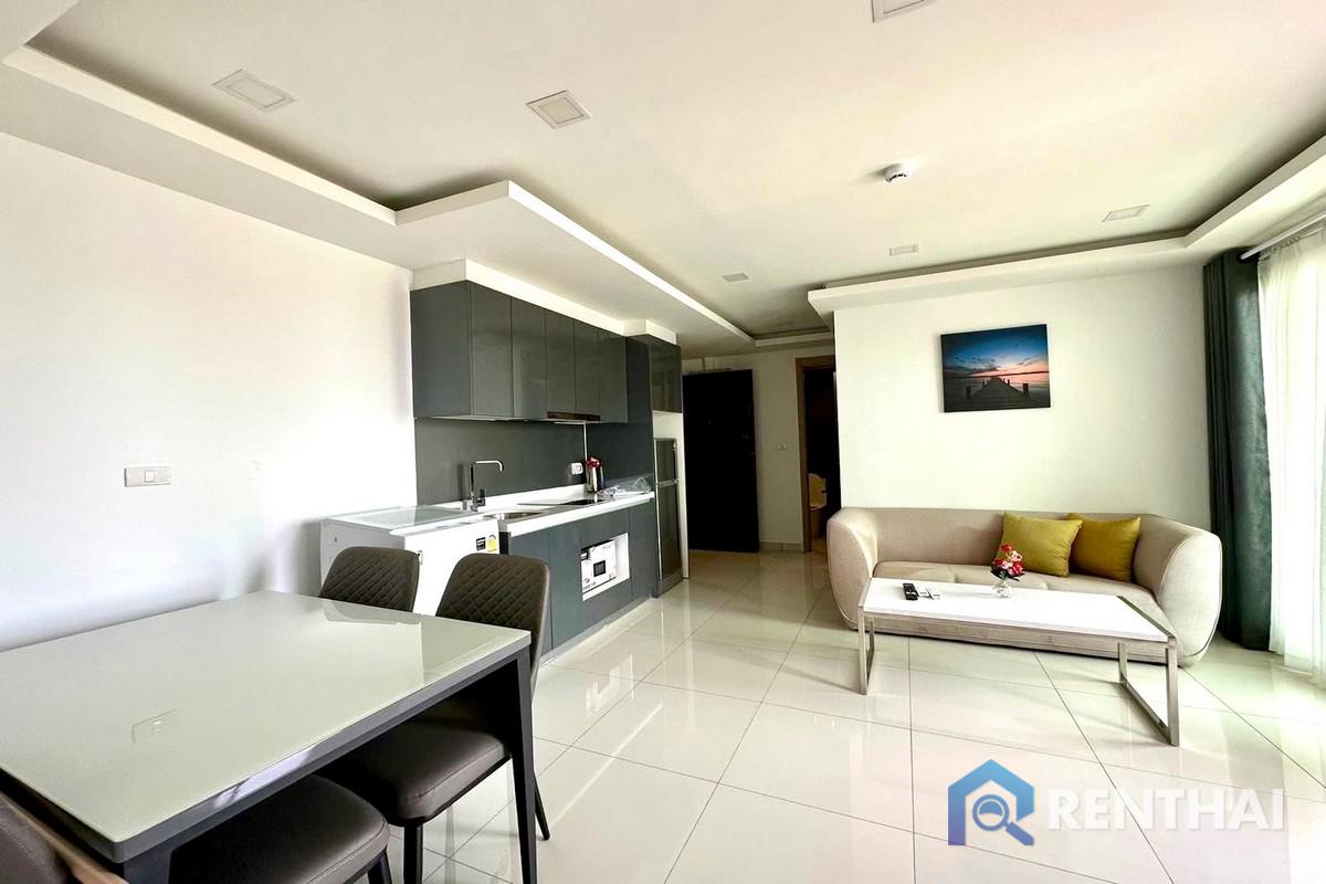 ขายคอนโดพัทยา บางแสน ชลบุรี สัตหีบ : ราคาดีๆชื่อต่างชาติ ห้องหายาก Arcadia Beach Continental 2 ห้องนอน 2 ห้องน้ำ