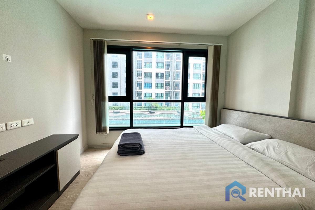 ขายคอนโดพัทยา บางแสน ชลบุรี สัตหีบ : คอนโดพัทยา The Base central Pattaya 1 ห้องนอน 30 ตร.ม วิวสระว่ายน้ำ ชื่อต่างชาติ ราคาดีๆ