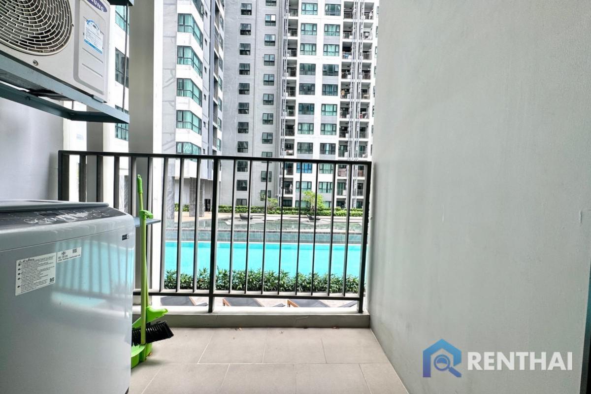 ขายคอนโดพัทยา บางแสน ชลบุรี สัตหีบ : คอนโดพัทยา The Base central Pattaya 1 ห้องนอน 30 ตร.ม วิวสระว่ายน้ำ ชื่อต่างชาติ ราคาดีๆ