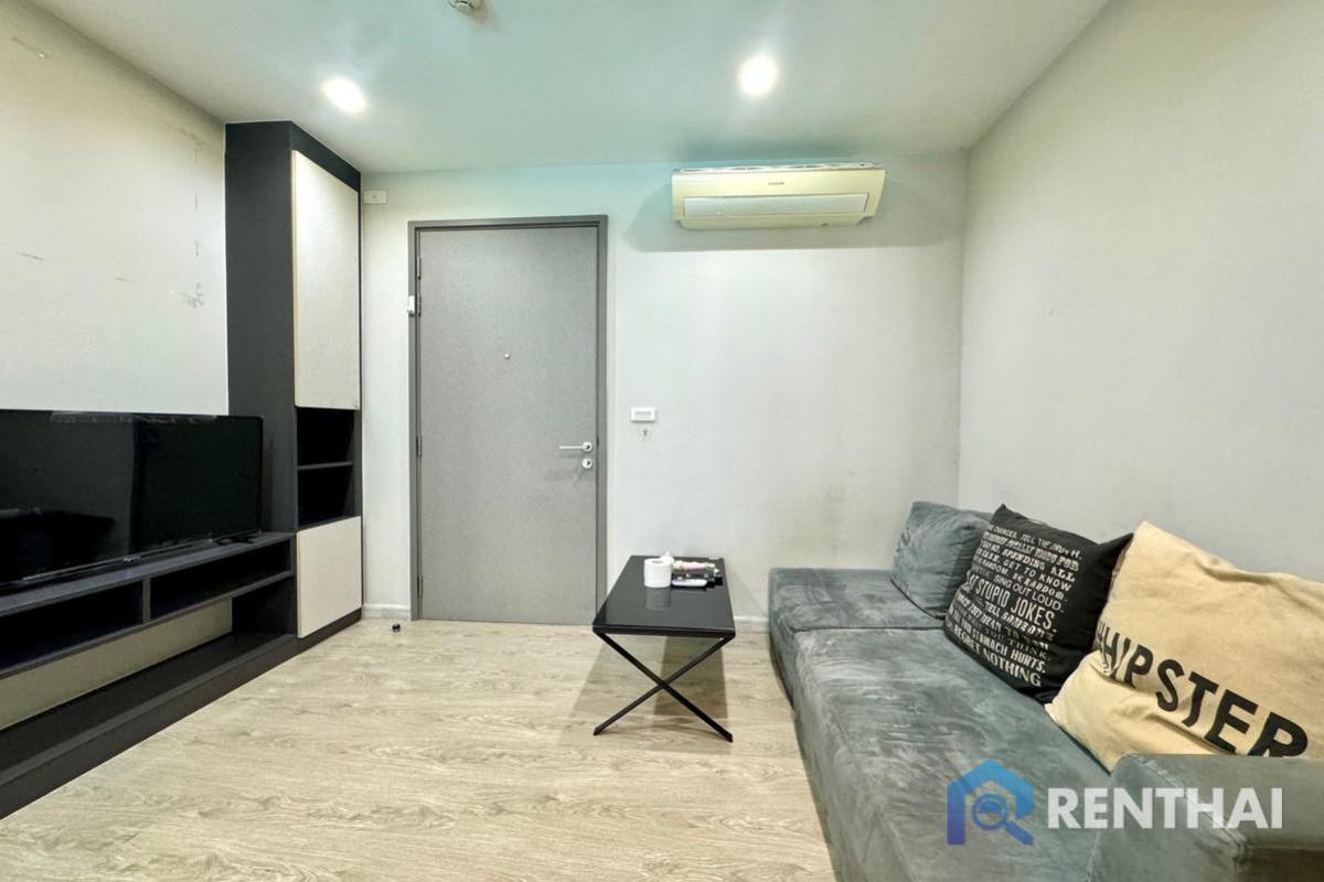 ขายคอนโดพัทยา บางแสน ชลบุรี สัตหีบ : คอนโดพัทยา The Base central Pattaya 1 ห้องนอน 30 ตร.ม วิวสระว่ายน้ำ ชื่อต่างชาติ ราคาดีๆ