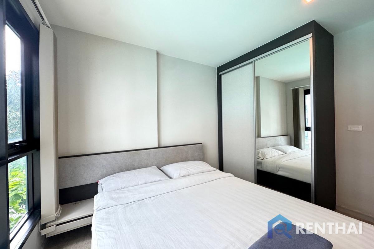 ขายคอนโดพัทยา บางแสน ชลบุรี สัตหีบ : คอนโดพัทยา The Base central Pattaya 1 ห้องนอน 30 ตร.ม วิวสระว่ายน้ำ ชื่อต่างชาติ ราคาดีๆ