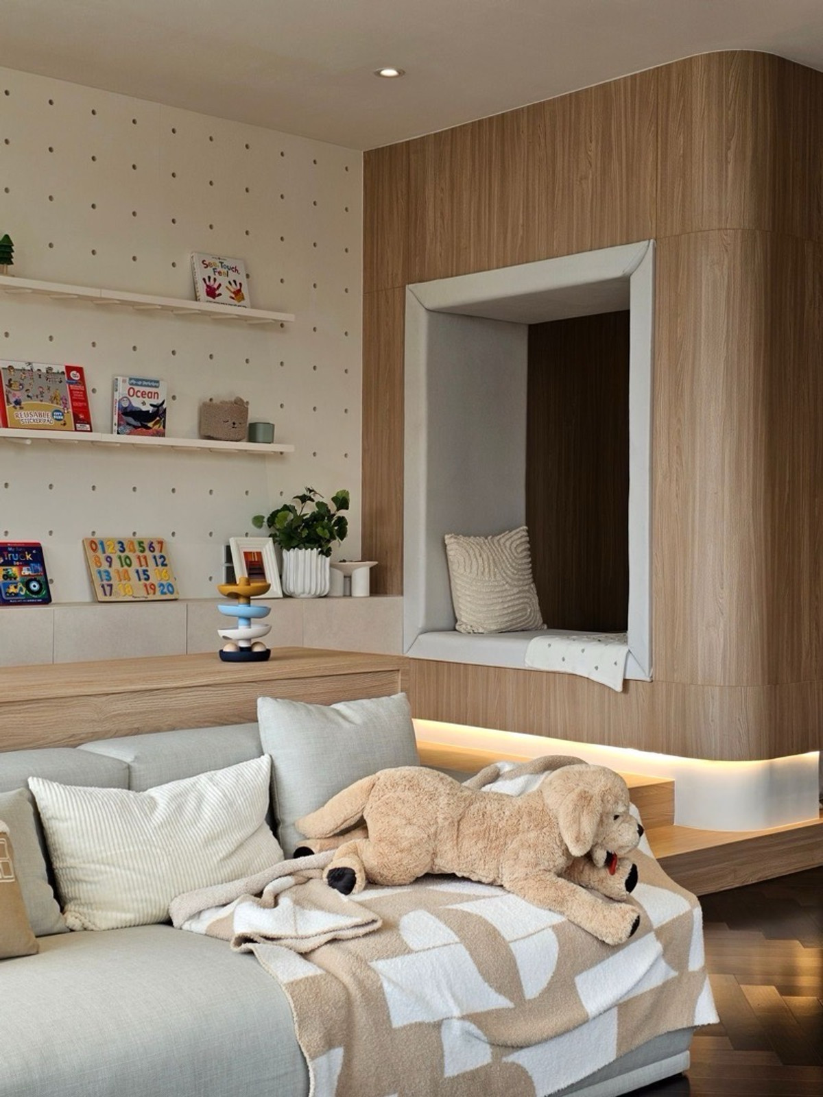 ขายบ้านเลียบทางด่วนรามอินทรา : ราคาพิเศษ🔥CIRA Residences ที่สุดของทำเลหรู! ทำเล เอกมัย-รามอินทรา บ้าน Ultra Luxury 1,223 ตร.ม. ลิฟต์+สระว่ายน้ำ นัดหมายชม 📲  086-795-9997 (จิมมี่)