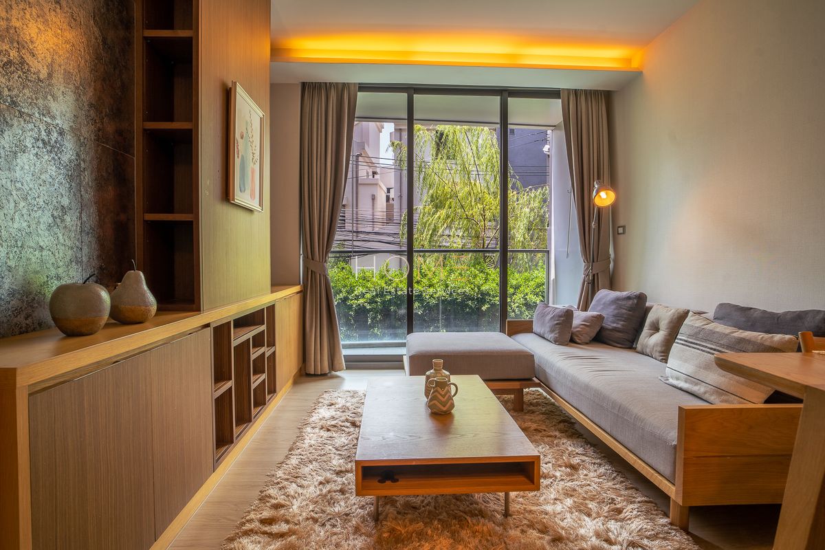 ให้เช่าคอนโดสุขุมวิท อโศก ทองหล่อ : Via 49 / 2 Bedrooms (FOR RENT), เวีย 49 / 2 ห้องนอน (เช่า) HL2075