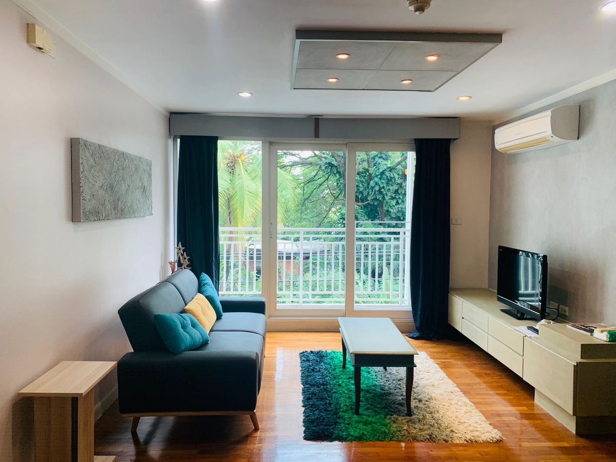 ให้เช่าคอนโดสาทร นราธิวาส : ให้เช่า คอนโดแต่งครบ 55 ตร.ม. (1 นอน 1 น้ำ) เพียง 30,000 บาท/เดือน ห้องกว้าง อาคารสวย พร้อมเฟอร์นิเจอร์ Built-in เข้าอยู่ได้ทันที! โทร.0994629391 เบิร์ด