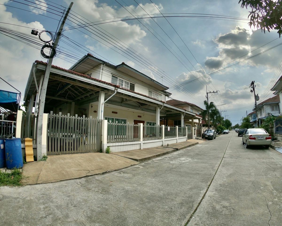 For SaleHousePathum Thani,Rangsit, Thammasat : 2 -storey detached house, 75 sq.w. offers 3.8 deleted.