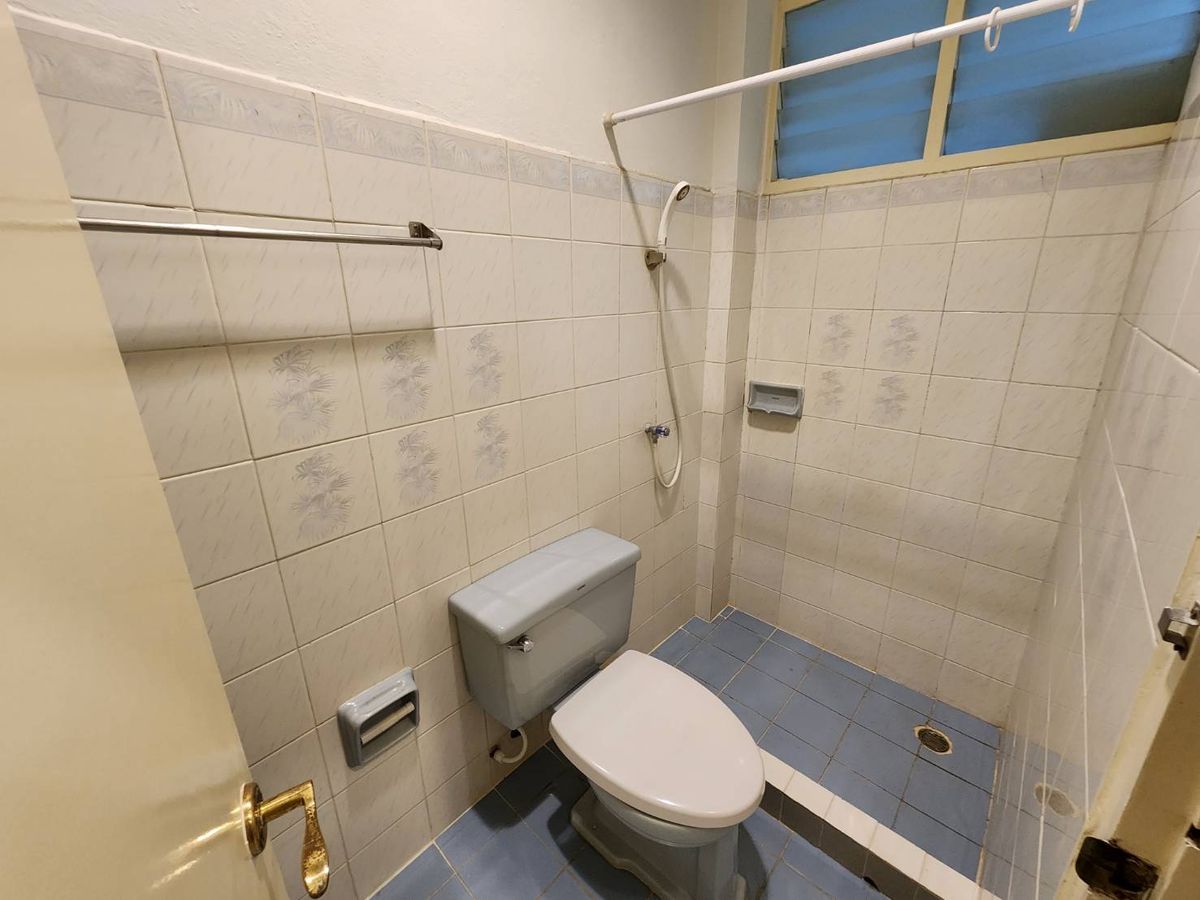 For RentTownhomeRatchadapisek, Huaikwang, Suttisan : Rent a townhouse Ratchadaphisek Zone - Five Lat Phrao Intersection near MRT Five Lat Phrao Intersection for 5 minutes