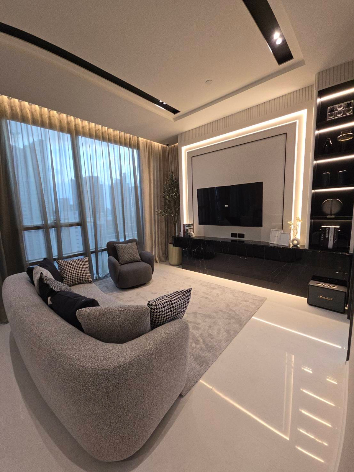 ให้เช่าคอนโดสุขุมวิท อโศก ทองหล่อ : 🔥ให้เช่าด่วน ว่างพร้อมอยู่🔥 The Bangkok Thonglor (เดอะ แบงค็อค ทองหล่อ) – คอนโดหรูใกล้ BTS ทองหล่อ ห้องขนาดใหญ่ ทำเลดีเยี่ยม พร้อมสิ่งอำนวยความสะดวกครบครัน