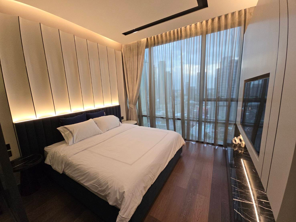 For RentCondoSukhumvit, Asoke, Thonglor : (For Rent) The Bangkok Thonglor – Luxury Condo near BTS Thong Lor Spacious unit in an excellent location, complete with full facilities.