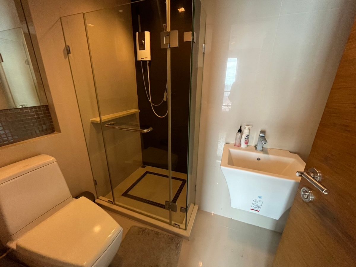 ขายคอนโดสะพานควาย จตุจักร : ประกาศขายคอนโด Rhythm พหลฯ – อารีย์ (Rhythm Pahol – Ari) ชั้น 48 วิวพรีเมียม ใกล้ BTS อารีย์ พร้อมเฟอร์ฯครบ ฟรีค่าโอน 7M ALLIN