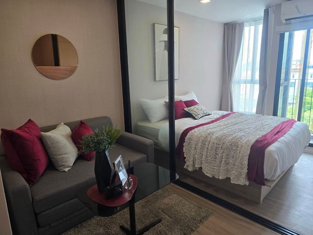 For RentCondoRatchadapisek, Huaikwang, Suttisan : Rent RR666 ATMOZ Ratchada-Huai Khwang, beautiful room, full furniture near the Huai Khwang MRT