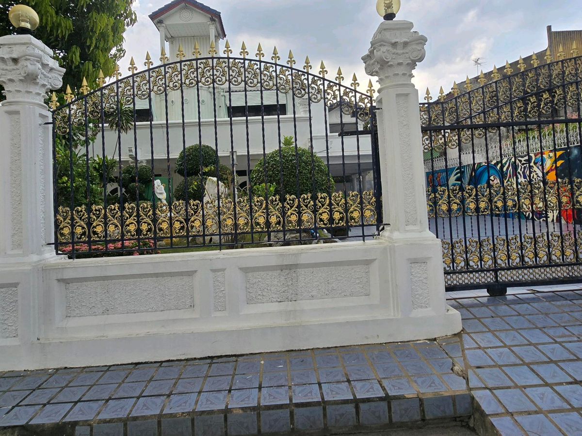 ให้เช่าบ้านเกษตรศาสตร์ รัชโยธิน : ให้เช่า บ้านเดี่ยว2ชั้น 120ตรว. อยู่ถนนรามอินทรา  ใกล้เซ็นทรัลรามอินทรา ใกล้วงเวียนหลักสี่