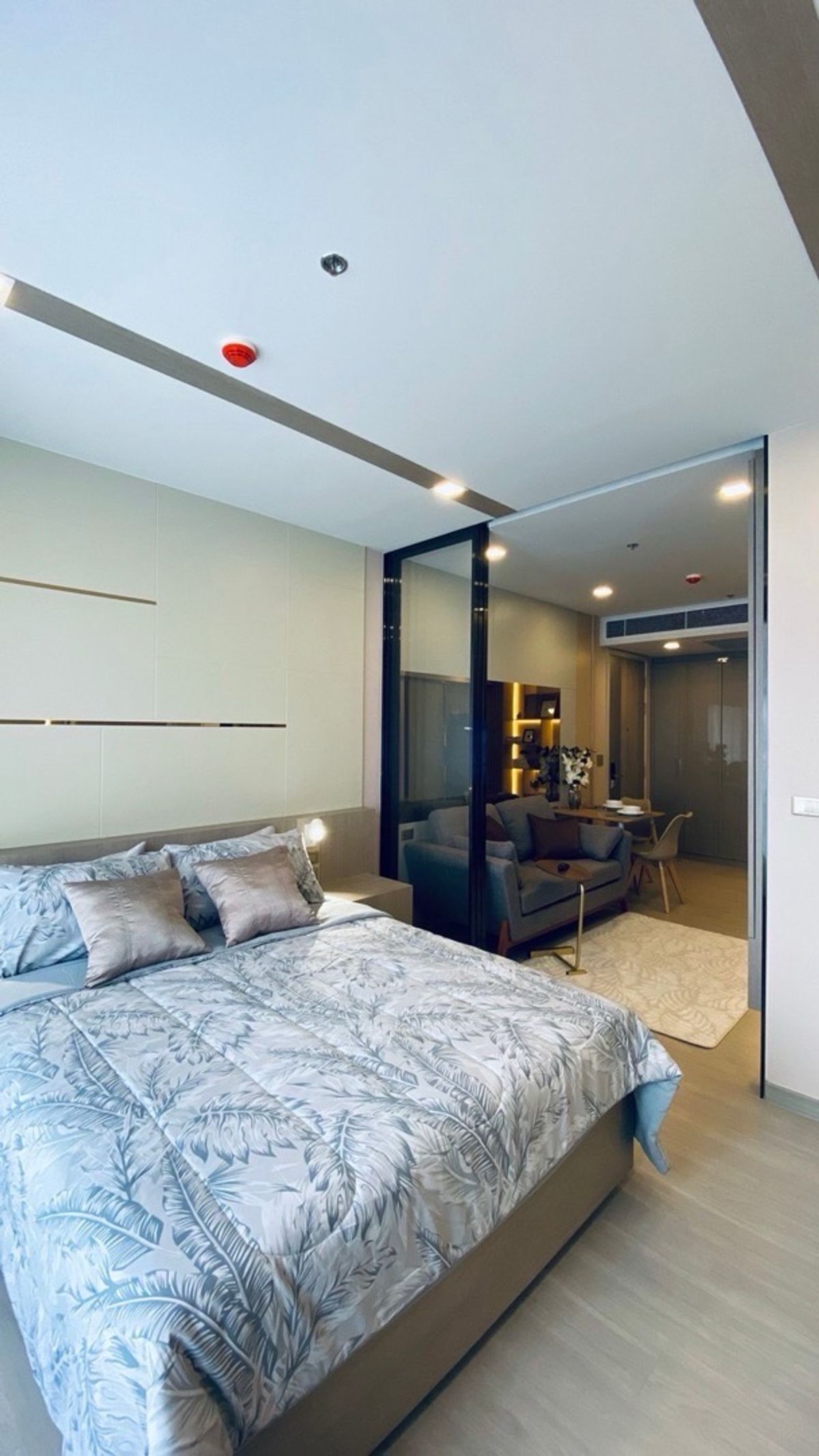 For RentCondoRama9, Petchburi, RCA : 𝐅𝐨𝐫 𝐑𝐞𝐧𝐭: One9five Asoke - Rama 9 (Wan Nine Five Asoke -Rama 9)