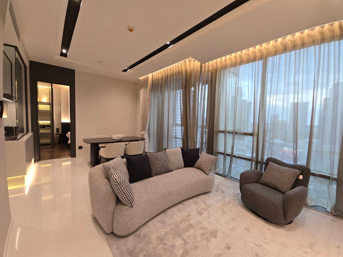 For RentCondoSukhumvit, Asoke, Thonglor : (For Rent) The Bangkok Thonglor – Luxury Condo near BTS Thong Lor Spacious unit in an excellent location, complete with full facilities.