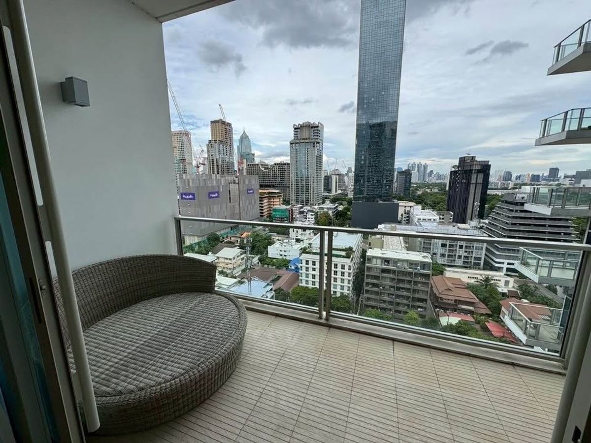 ให้เช่าคอนโดวิทยุ ชิดลม หลังสวน : Super Deal, 185 Rajadamri, 70 sqm สำหรับเช่า