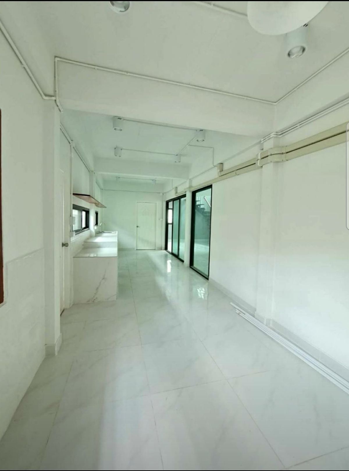 ให้เช่าบ้านโชคชัย4 ลาดพร้าว71 : RH081025 ให้เช่า บ้านเดี่ยว 2ชั้น Renovate ใหม่ทั้งหลัง ย่าน โชคชัย 4