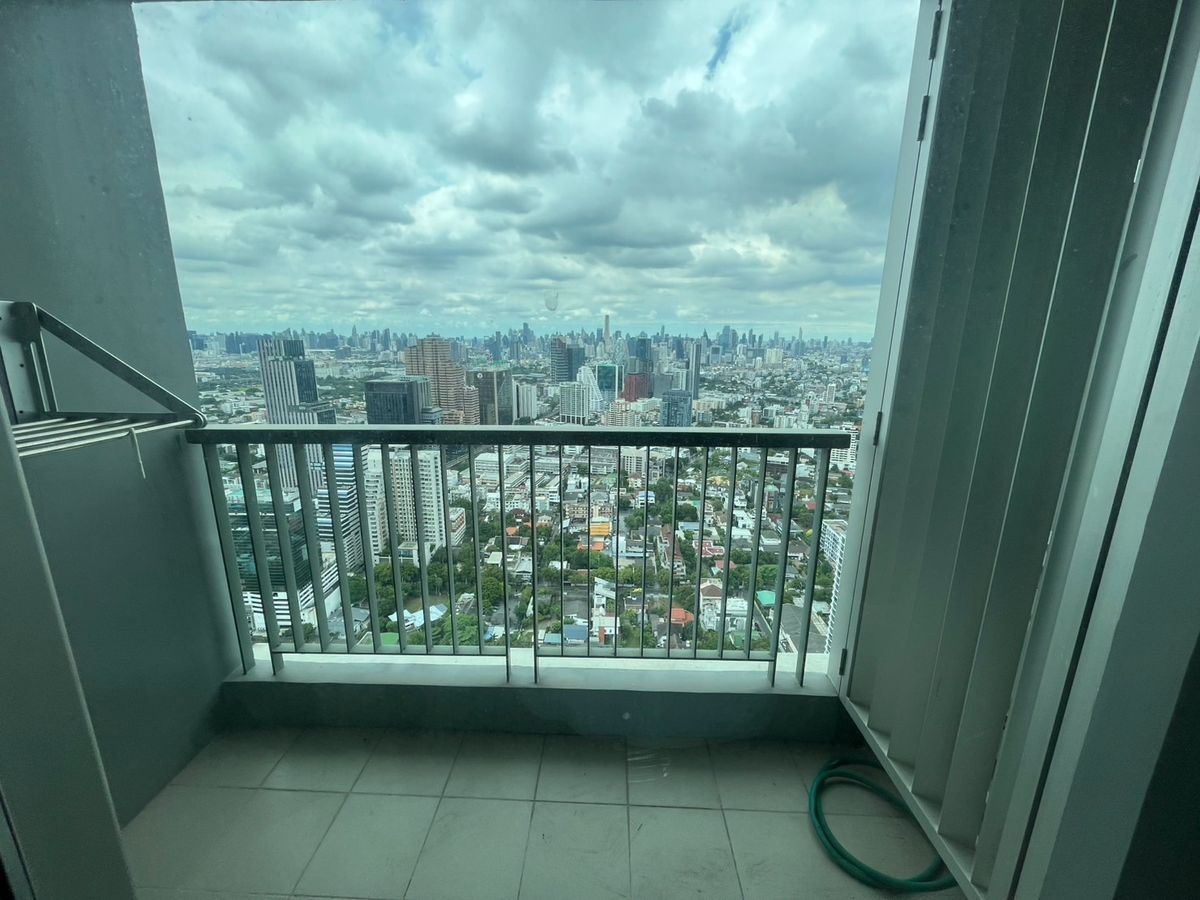 ขายคอนโดสะพานควาย จตุจักร : ประกาศขายคอนโด Rhythm พหลฯ – อารีย์ (Rhythm Pahol – Ari) ชั้น 48 วิวพรีเมียม ใกล้ BTS อารีย์ พร้อมเฟอร์ฯครบ ฟรีค่าโอน 7M ALLIN