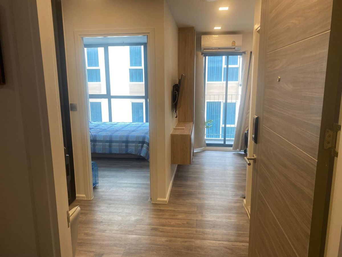 For RentCondoRatchadapisek, Huaikwang, Suttisan : Rent RR666 ATMOZ Ratchada-Huai Khwang, beautiful room, full furniture near the Huai Khwang MRT