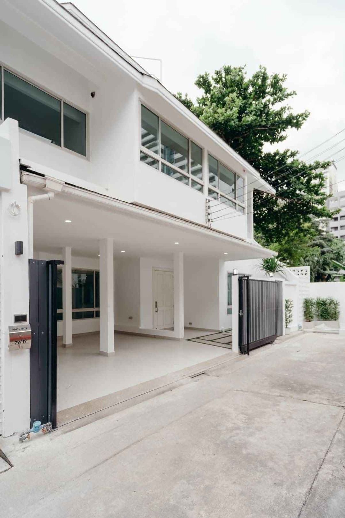 ขายทาวน์โฮมสุขุมวิท อโศก ทองหล่อ : ขายTownhome 3 ชั้น ใจกลางสุขุมวิท 15 – เดิน 1 นาทีถึง NIST /5 นาทีถึง BTS อโศก