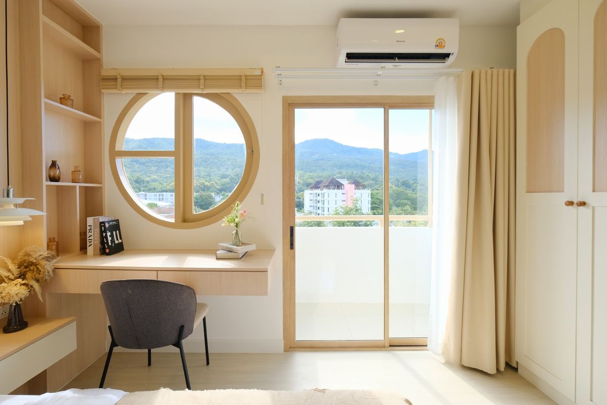 For SaleCondoChiang Mai : Tarntip Garden Place 1 Condo, Spacious balcony with stunning mountain view, , 300m from Engineering Faculty.