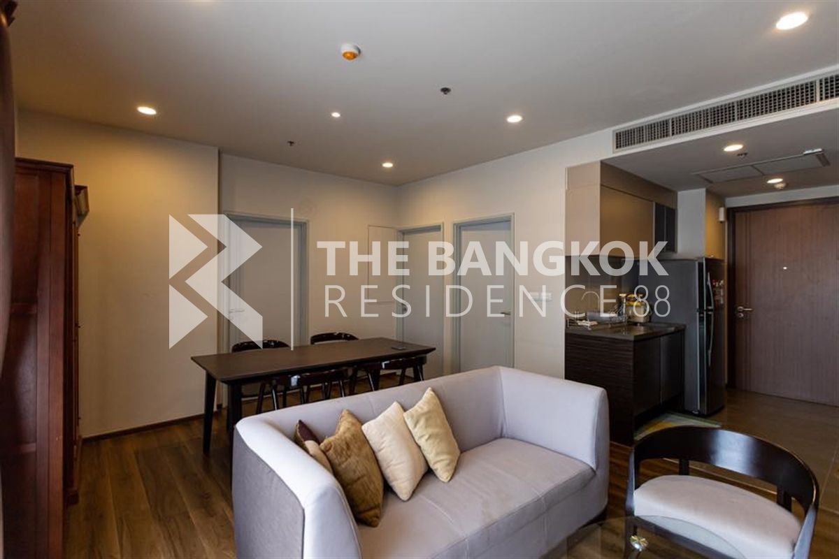 คอนโดสะพานควาย จตุจักร : 🔥Hot Price🔥Onyx Phaholyothin 2B2B 62.6 sqm. Call Aumi 0658209572 