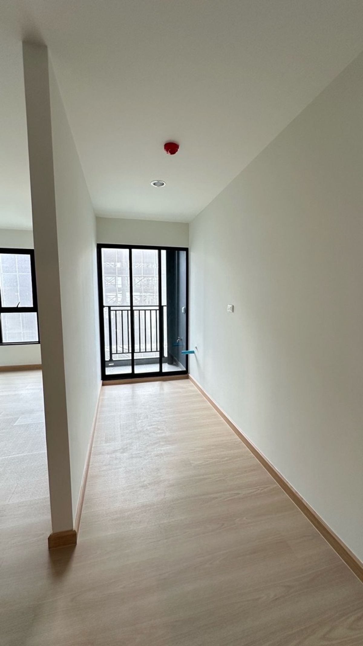 For RentCondoPathum Thani,Rangsit, Thammasat : Terra Residence, empty room for rent 5,500