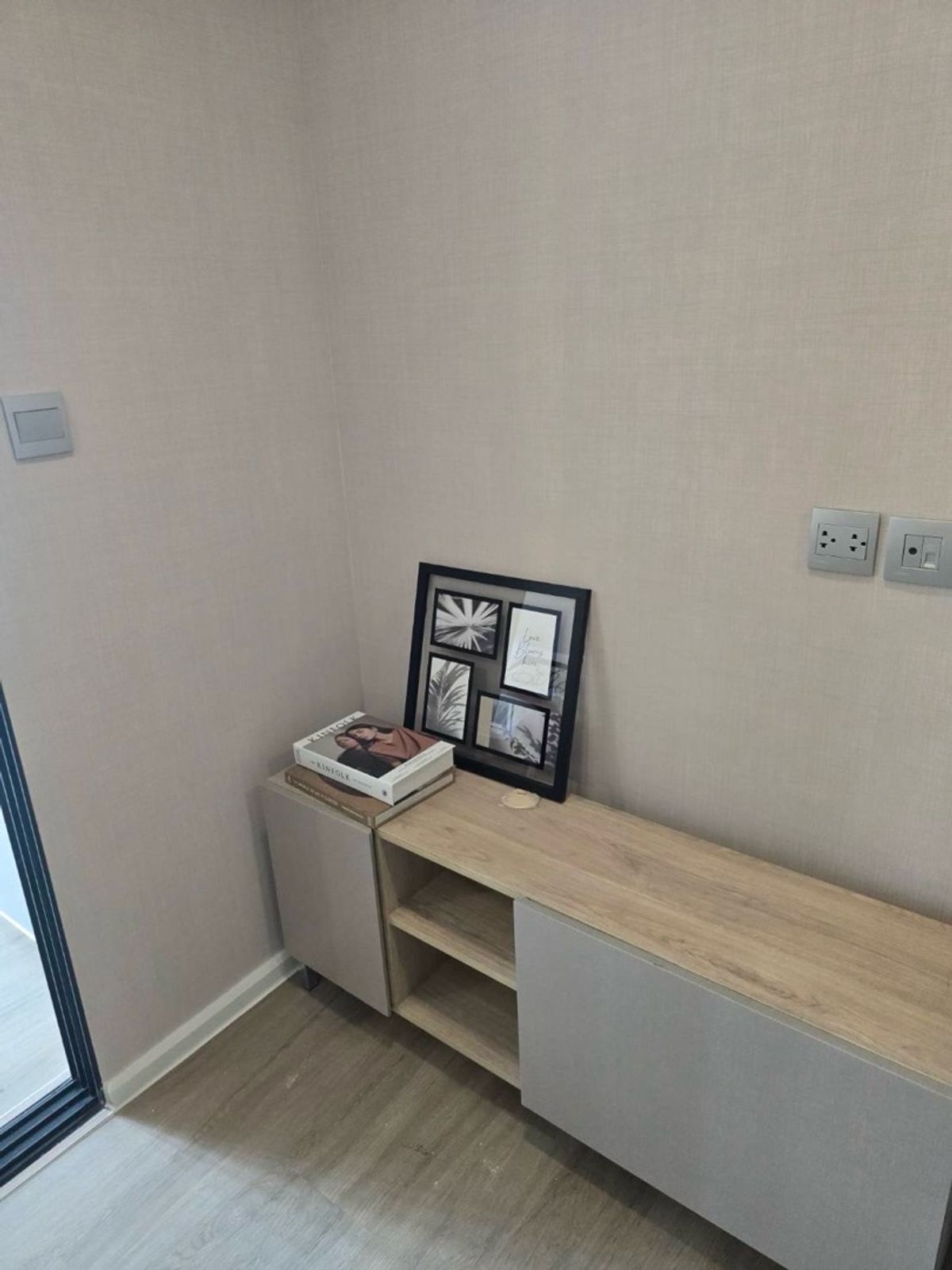 ให้เช่าคอนโดรัชดา ห้วยขวาง : 🔥ให้เช่าด่วน🔥แอทโมซ รัชดาห้วยขวาง เหม่งจ๋าย  ห้องสวยเฟอร์ครบ พร้อมเข้าอยู่