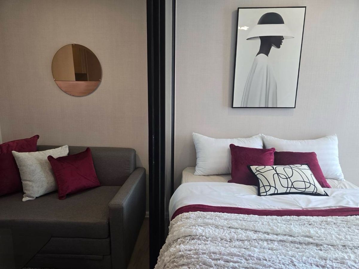 ให้เช่าคอนโดรัชดา ห้วยขวาง : 🔥ให้เช่าด่วน🔥แอทโมซ รัชดาห้วยขวาง เหม่งจ๋าย  ห้องสวยเฟอร์ครบ พร้อมเข้าอยู่