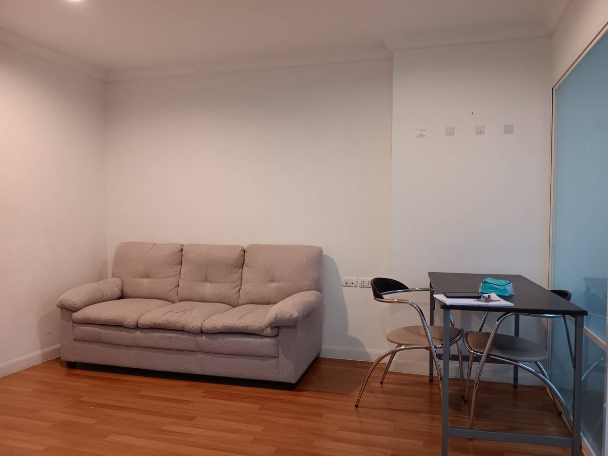 For RentCondoRama9, Petchburi, RCA : #Lumpini Place Condo Rental Rama 9 -Ratchada -1 Bedroom 1 Bathroom, Floor 28 Full Rent 13,500 baht